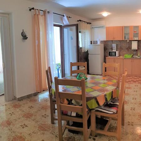 Apartments Josko Barbat Barbat na Rabu المظهر الخارجي الصورة